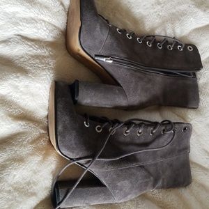 Vince Camuto boots